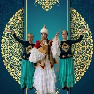 Аяқтарының арасында пенисі бар әйелдердің фотосуреттері