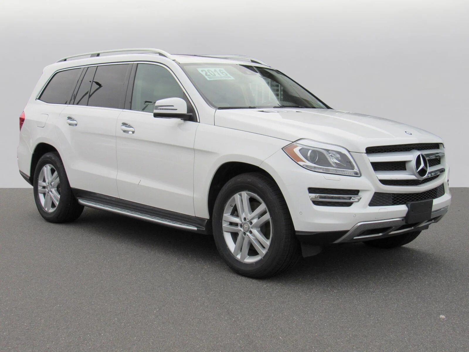 Купить мерседес матик. Мерседес Бенц gl450 4matic. Mercedes-Benz gl450 4matic 2019. Mercedes Benz 4 matic. Мерседес Бенц 4 матик.