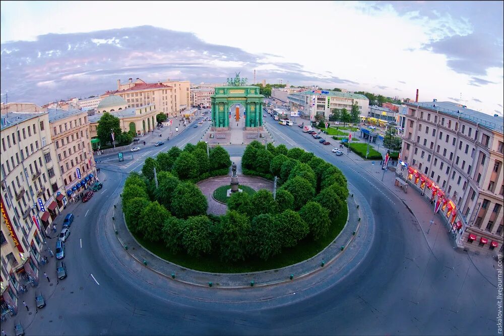 Нарвская площадь стачек. Ленинград. Нарвская площадь стачек. Площадь стачек 4. Нарвские триумфальные ворота на площадь стачек.