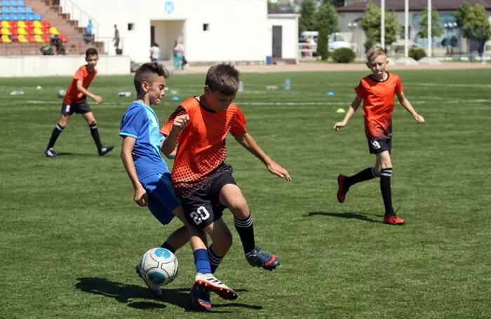 Фк витязь 2007 крымск. Витязь москва футбол. Фк витязь крымск. Вк витязь 2007. Детская саратовская футбольная лига 2022 осень.