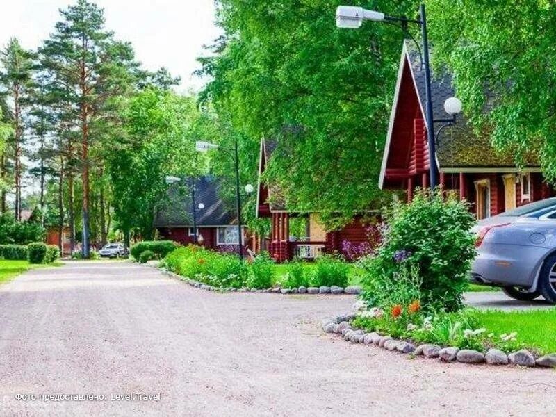 База green. Green Village Лосево. Грин Виллидж Green Village. Грин Виладж база отдыха Лосево. Гринвилидж база отдыха.