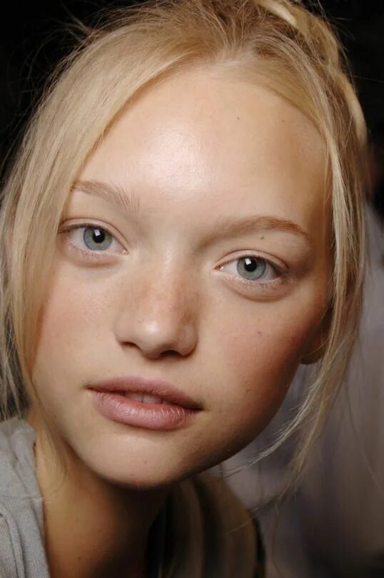 Макияж 2006 года Gucci Spring 2009 Ready-to-Wear Collection Vogue