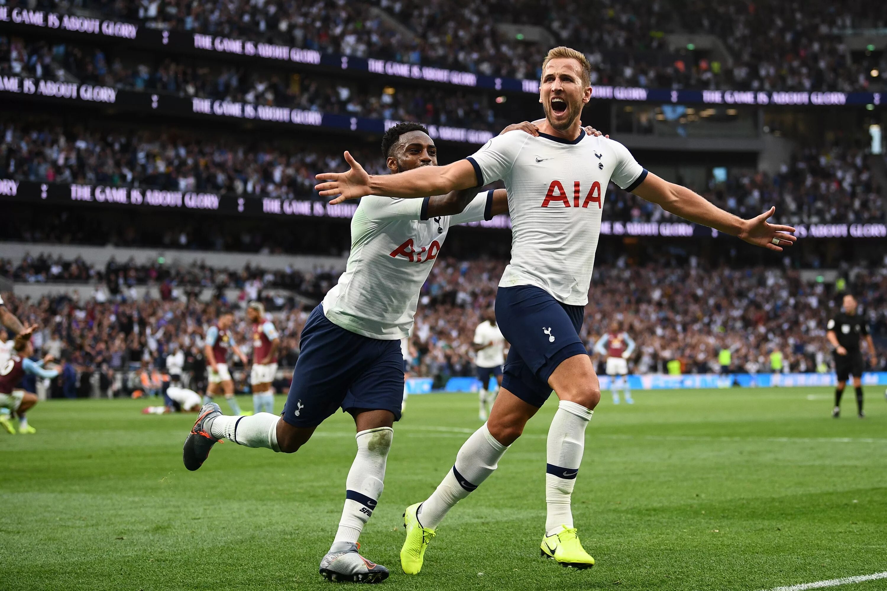 Tottenham hotspur. Tottenham. футбольный клуб тоттенхэм хотспур. тоттенхэм вольфсбергер.
