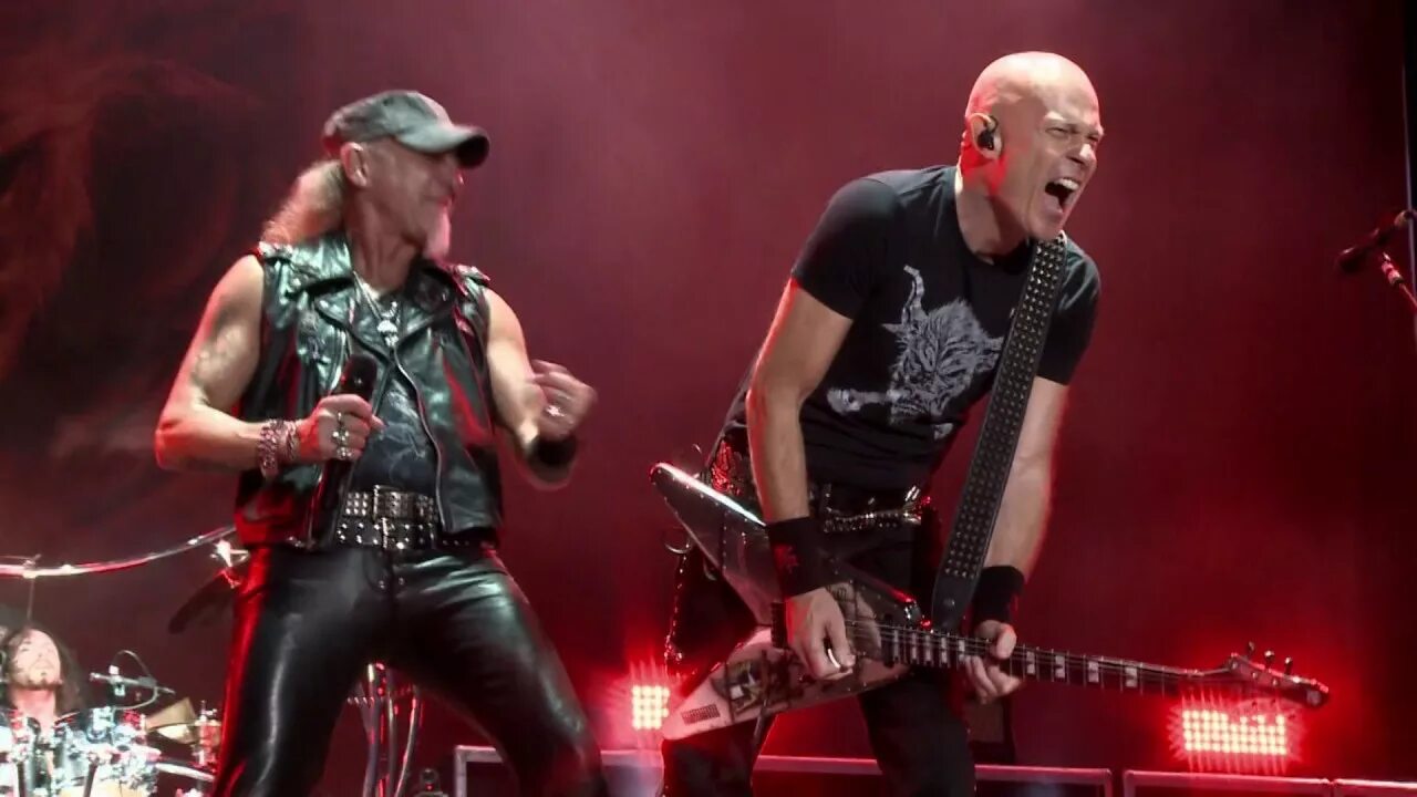 Accept late. Концерт ассерт. accept концерт. accept &quot;restless and wild&quot;. рок супер макс.
