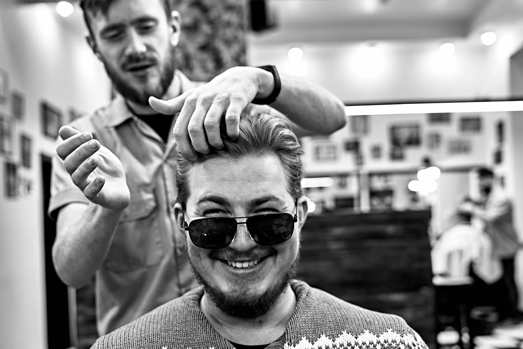 Barbers 4. Барбершоп. Что такое барбершоп для мужчин. Топ причесок барбершоп. Барбер фото.