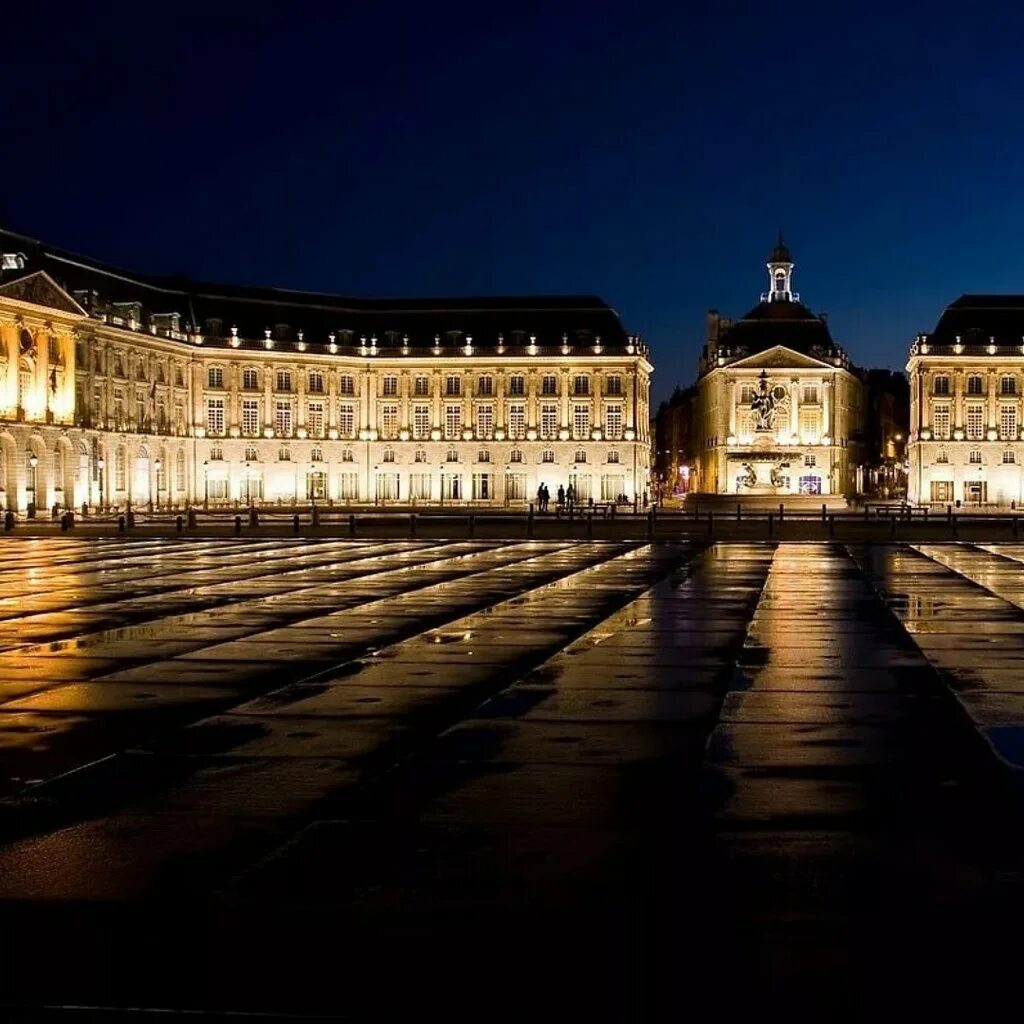 Биржевая площадь бордо франция. Провинция бордо франция фото. Биржевая площадь бордо франция. Французский город бордо. Порт бордо франция.