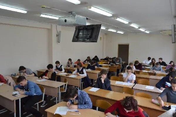 Юфу математика и информатика. Ростов юфу мехмат. мехмат юфу преподаватели. воскресная школа мехмата юфу. аудитория мехмат юфу.