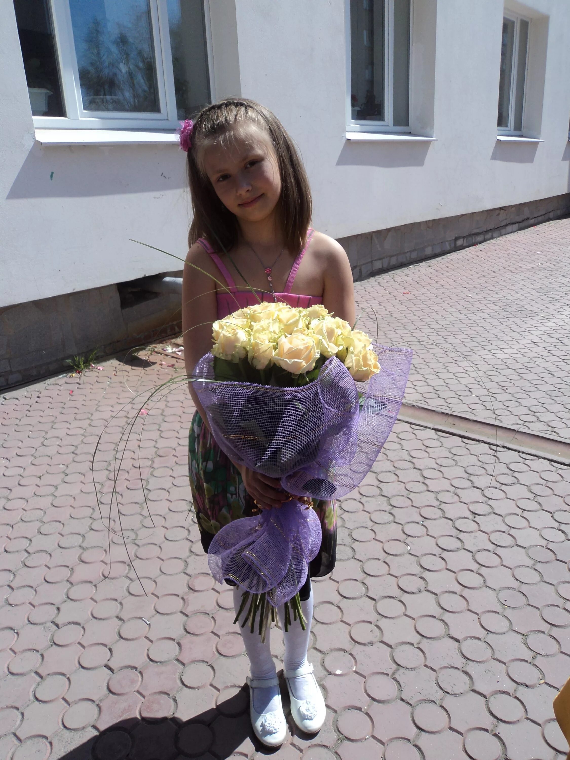 девочка юля 12 лет. для детей познакомится с девочкой. ребзики девочка 14 лет. девочка знакомится с девочкой. девочки 14 лет деревенские.