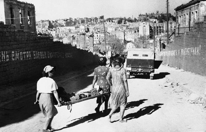 Захват крыма немцами. Севастополь оккупация 1941. Севастополь в оккупации 1942. Севастополь в оккупации немцами.