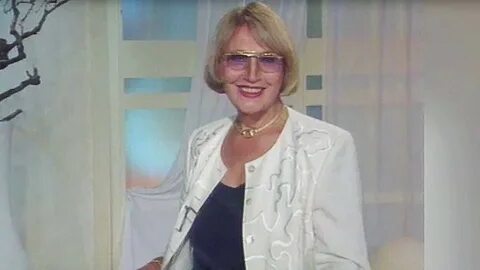 Умершая телеведущая