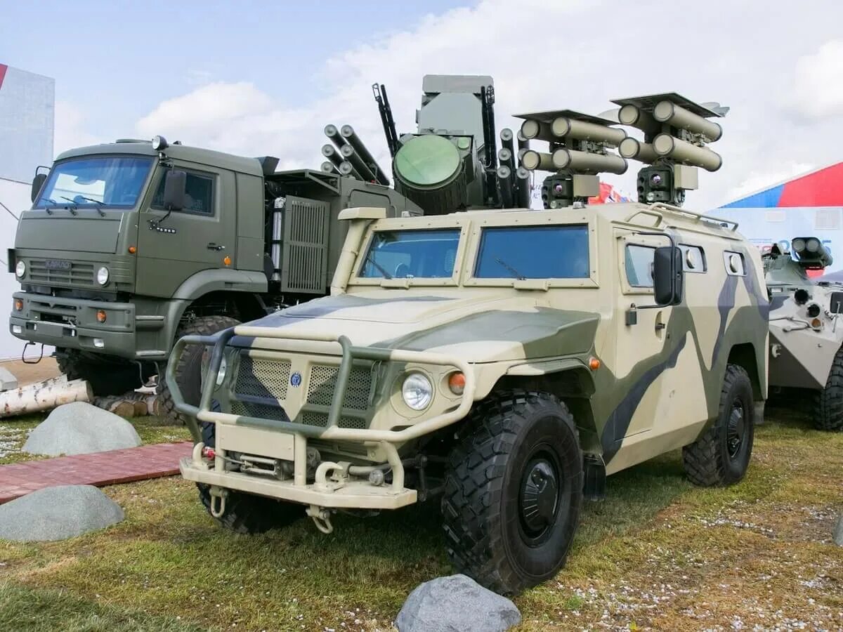 Корнет 2. Корнет 2 компьютерный стол. Противотанковый комплекс корнет д-1. Стол письменный корнет 2. Газ-2330 тигр корнет д.