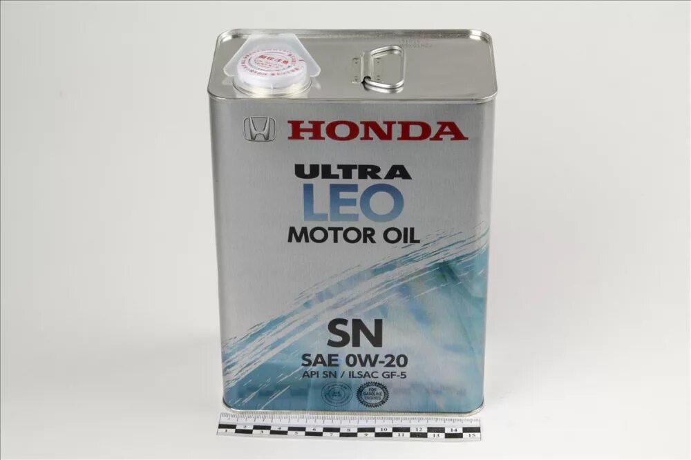 Масло 0w20 или 5w30. Honda Ultra Leo 0w20 SN. Honda Ultra Leo 0w20 SN 4 Л. Масло моторное Honda Leo Ultra SN/gf-5 0w-20 4л. Honda Ultra Leo 0w20.