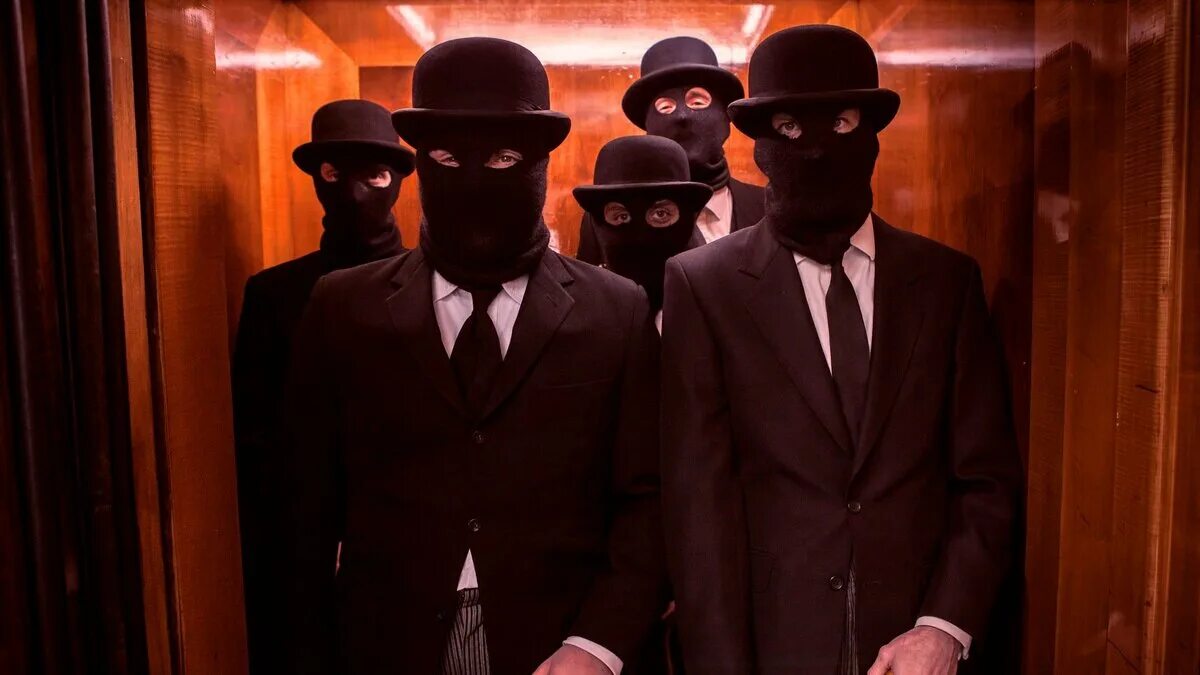 Ограбление банка в россии. Два бандита в масках. Бандит группа маска.