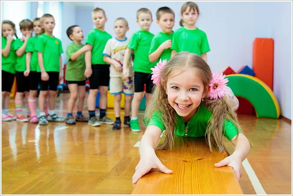 5 дошкольное воспитание. Физическое воспитание дошкольников. Спортивные занятия в детском саду. Физкультура для дошкольников. Физкультура в детском садике.