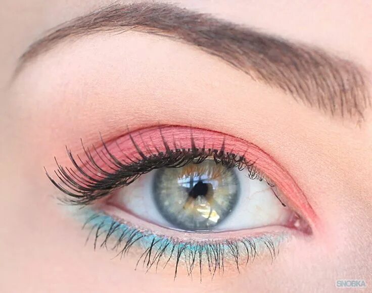 Ombre pink/purple Eye makeup designs, Pride makeup, Eye makeup