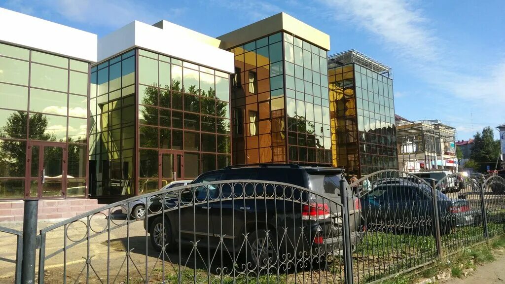 вятские поляны торговый центр. вятские поляны центр. магазин арбат вятские поляны. центр вятские поляны. вятские поляны куйбышева 1б.