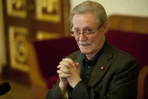 Художественный руководитель малого театра в москве