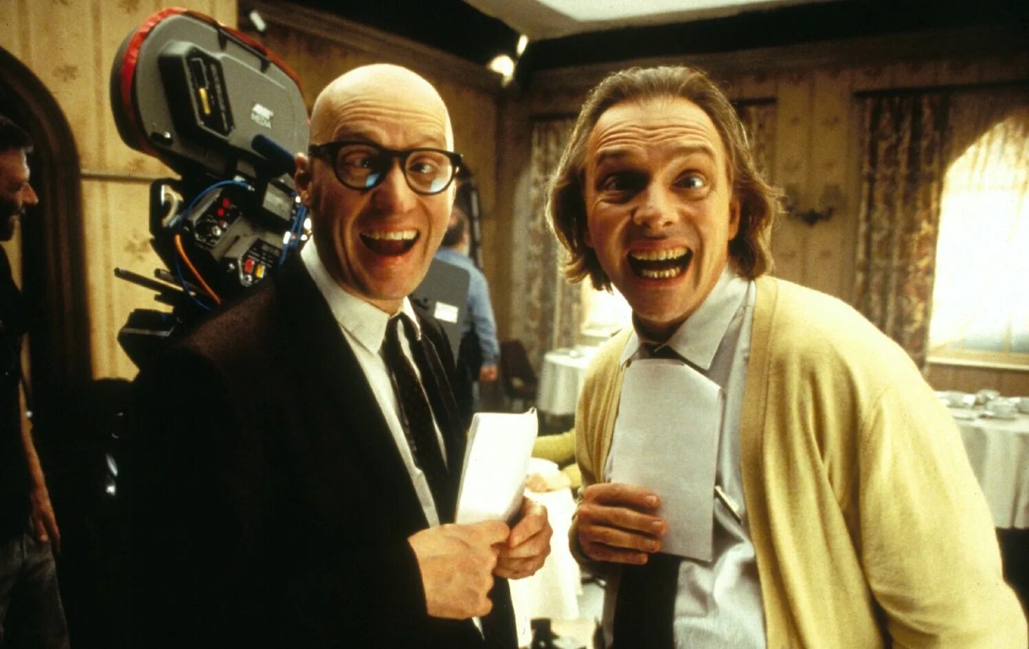 Guest house paradiso 1999. Франсуа клюзе и венсан кассель. Мартин лоуренс плохие парни 3. Роман курцын в фильме я худею. Лучшие мелодрамы комедии.