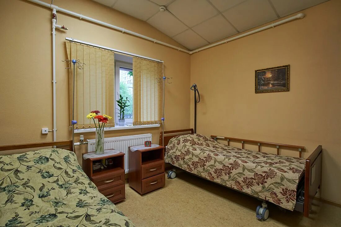 дом престарелых для лежачих. больница на охте спб. пансионат для лежачих больных ростов на дону. пансионат охта для пожилых людей северная.