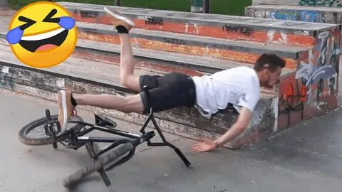 Неожиданно упал