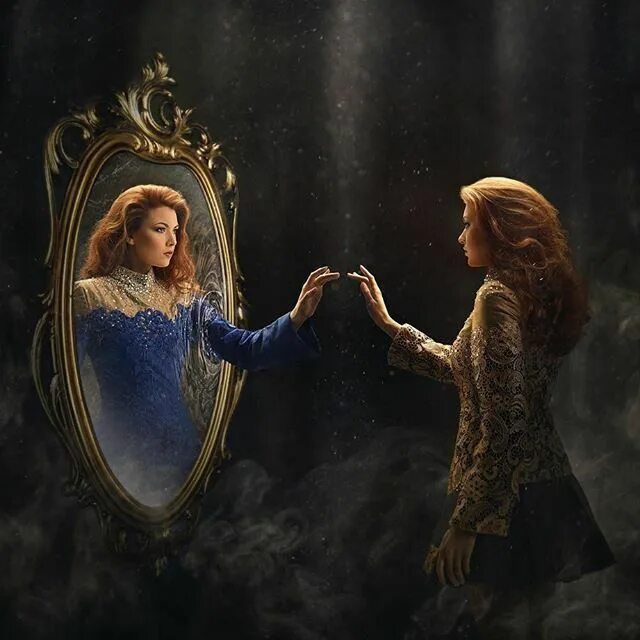 Клэр Фейерс магия зеркал. "Волшебное зеркало". Зазеркалье. Девушка в зеркале. Отражение в зеркале. Проходит сквозь зеркало
