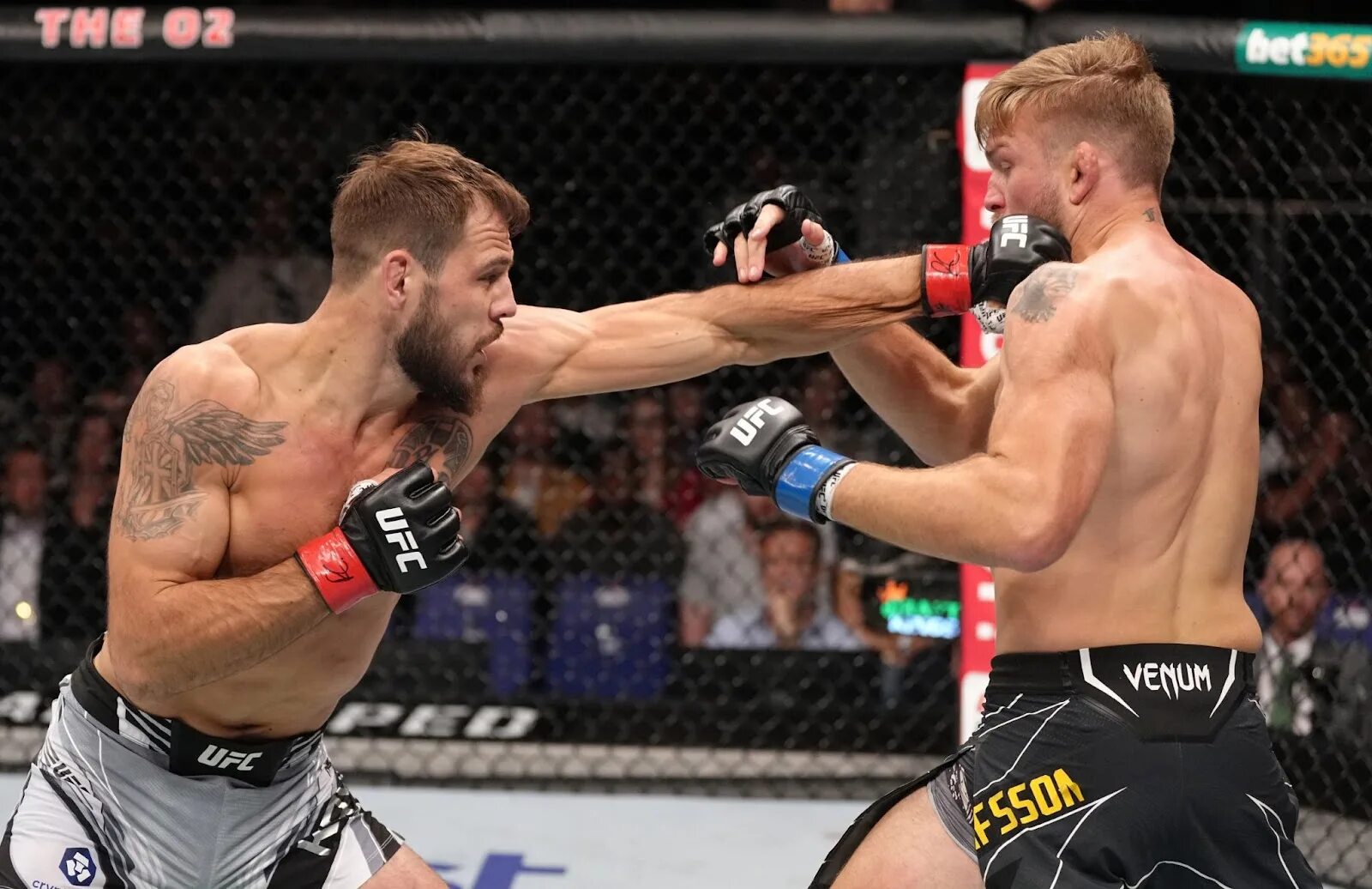 Смешанные единоборства ufc трансляция. Юфс никита крылов густафссон. никита крылов боец ufc. никита крылов мма. никита крылов александр густафссон.