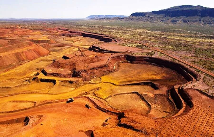 Рудники Рио-тинто. Пилбара Австралия. Месторождение Рио тинто. Рио-тинто в Австралии. Алюминиевые руды австралии