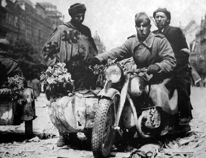 Первый мотоциклист