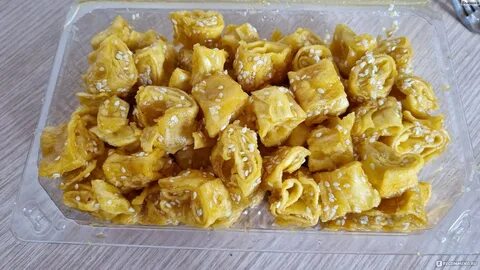 Медовые язычки с кунжутом