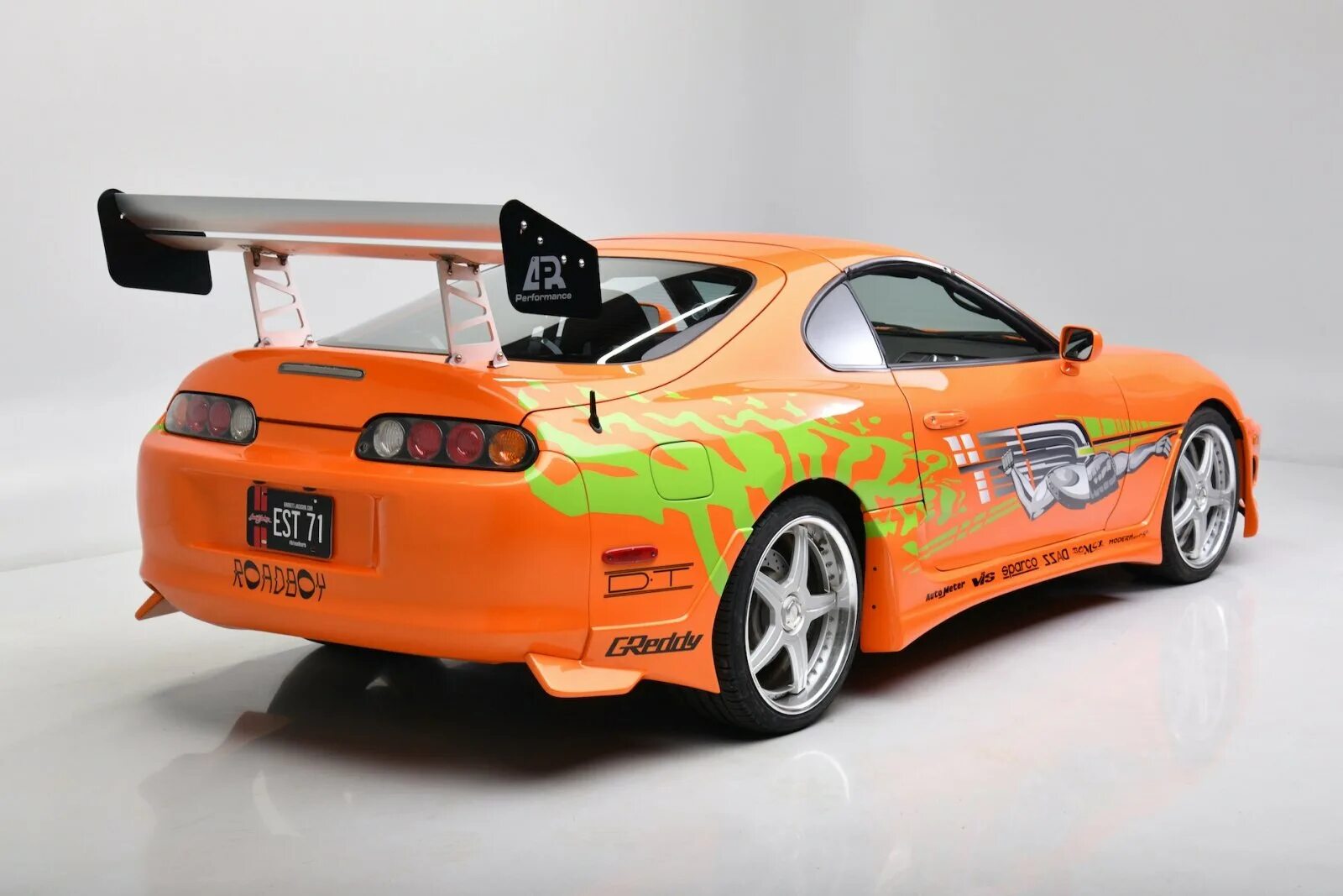 Тойота супра форсаж 4. Toyota супра форсаж. Toyota supra fast. Toyota supra mk4. Тойота супра 2005.