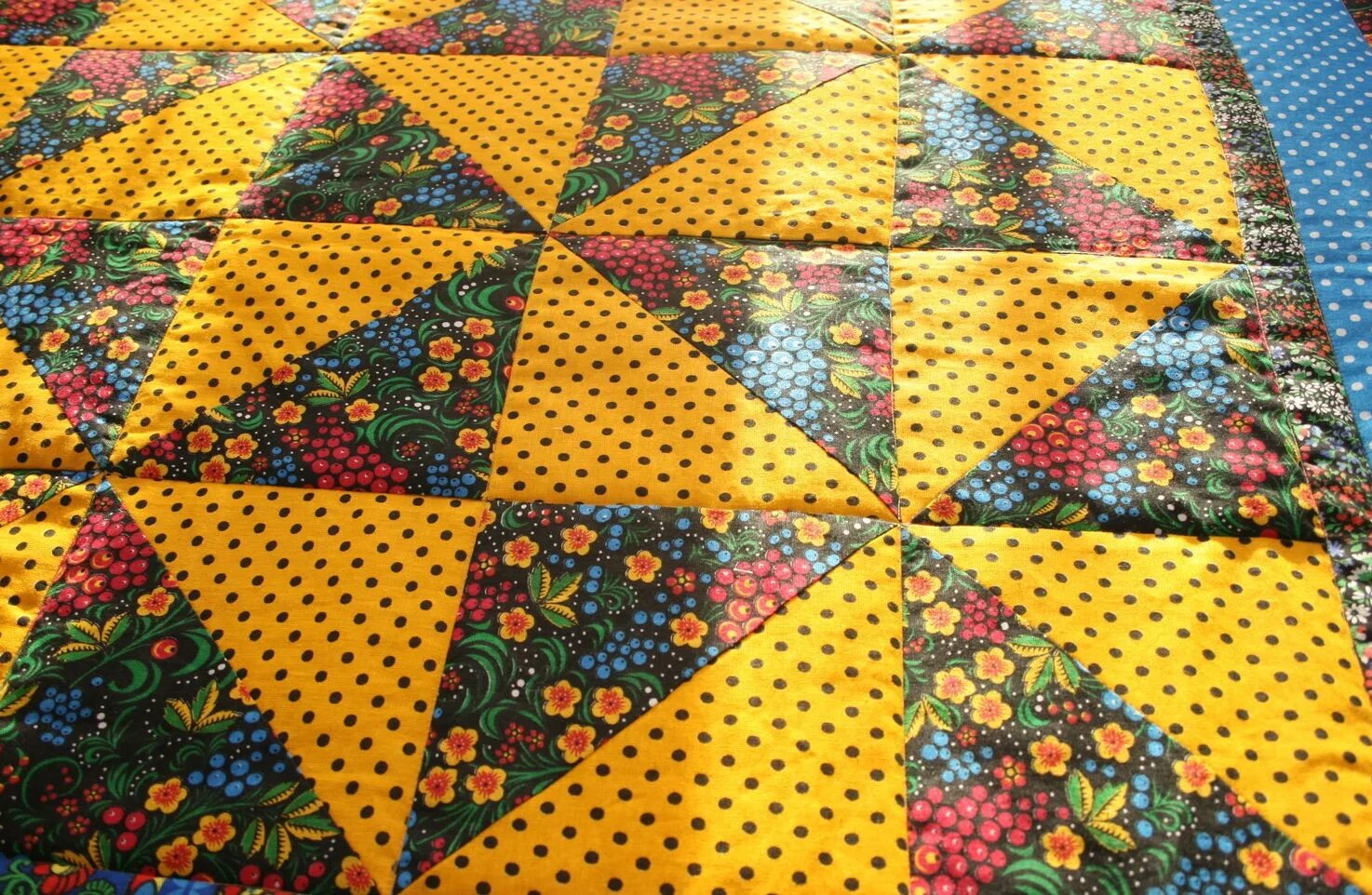 пэчворк одеяло. юлия доценко пэчворк мастер классы. светлана бершакова лоскутное шитье. шитье из лоскутков. техника кинусайга пэчворк.