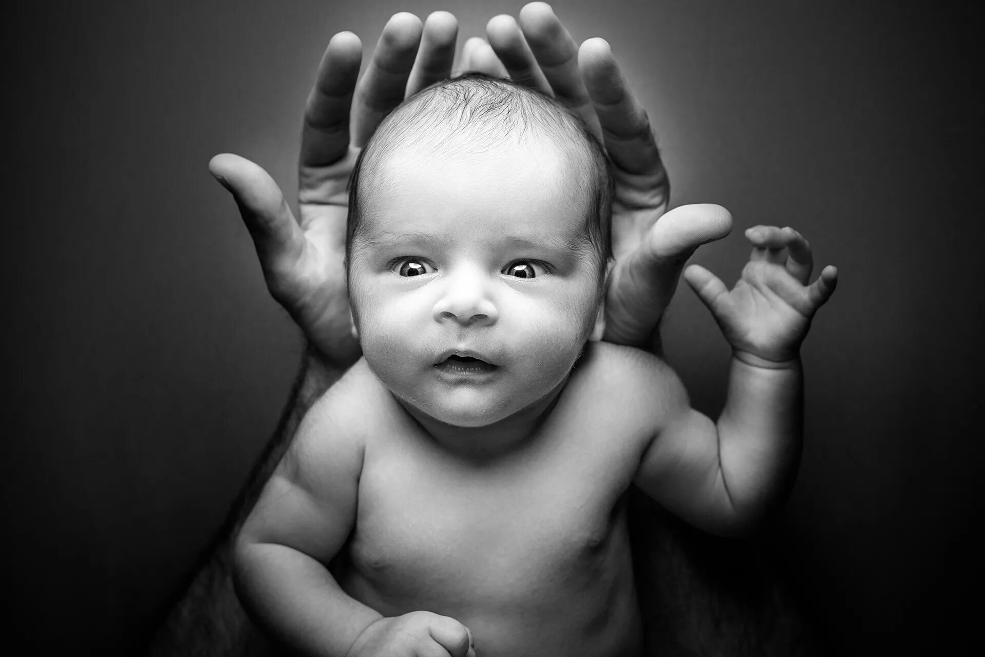 Картинки для малышей. Newborn Baby. Картинки про детей смыслю. Newborn Baby hand. Включи картинку малыша