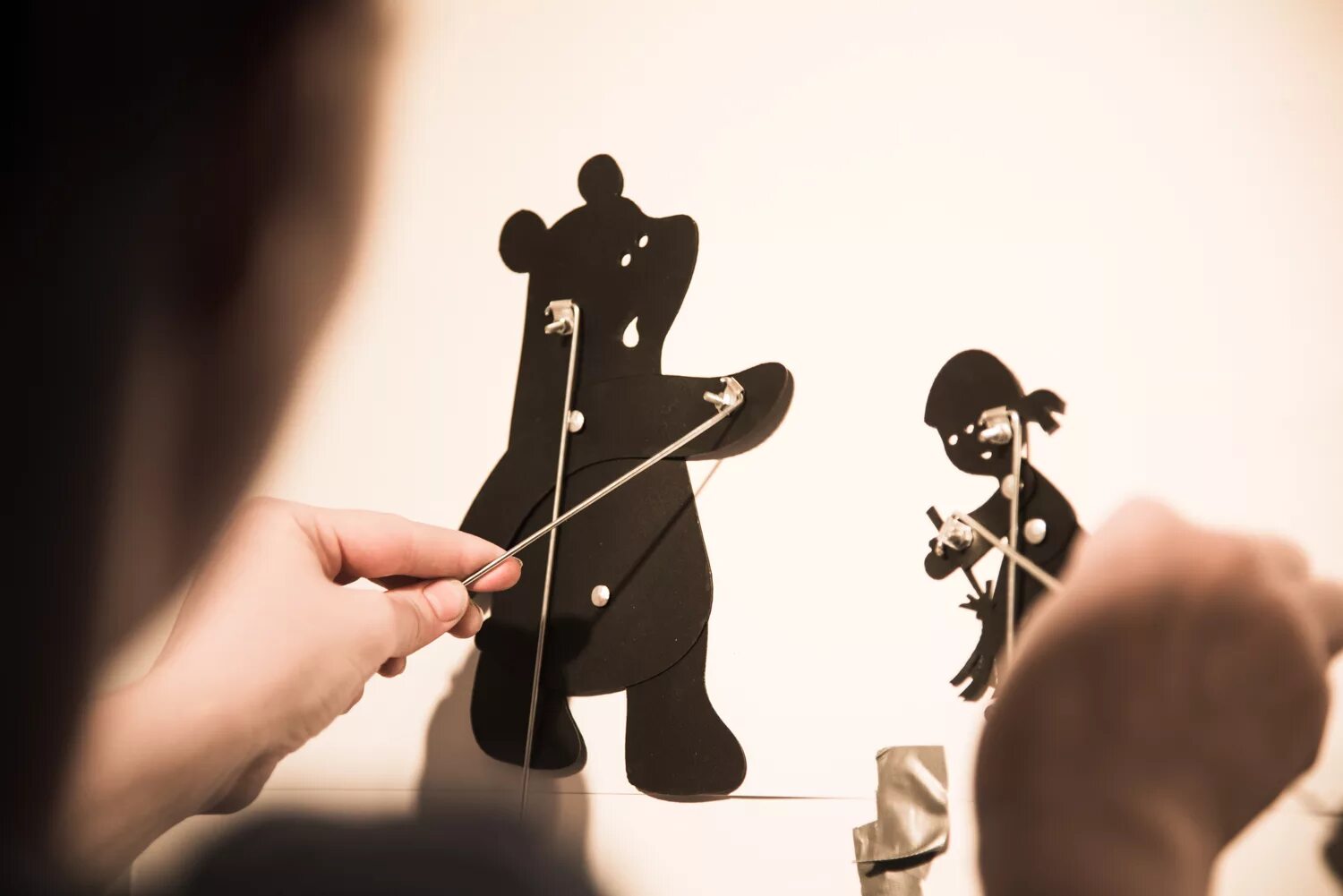 Playing shadow