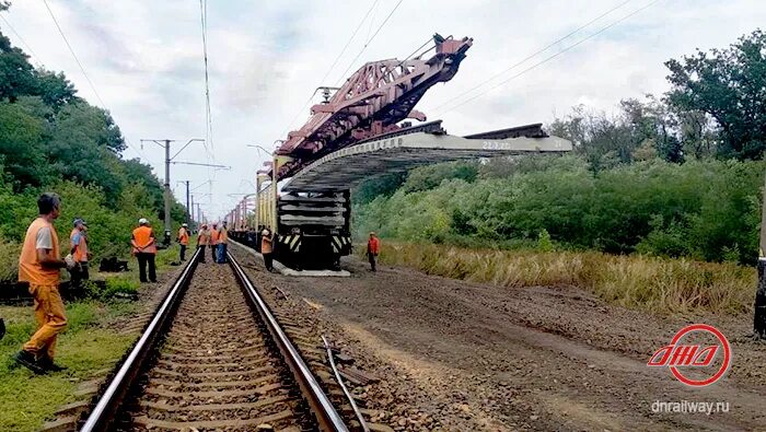 Железные дороги днр. Криворожская железная дорога. Жд вокзал мариуполь. Донбасс железная дорога. Железные дороги донбасса.