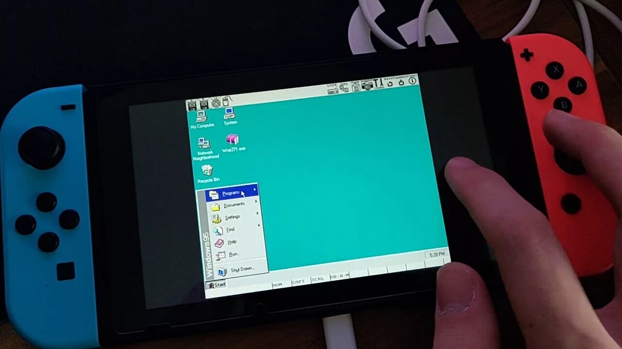 Nintendo windows. Виндовс на Нинтендо свитч. Nintendo Switch Linux. Ubuntu Nintendo Switch. Windows 95 телефон.