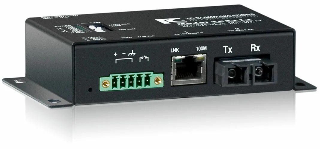 Медиаконвертер QMC-2203-SFP. Коммутатор оптический Ethernet 6521/St-AE. Оптоволоконный коммутатор 12 портов. Оптоволоконный коммутатор SFP. Switch backing