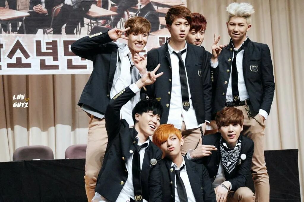 Bts группа корея. Bts группа корейская 2022. бтс мемберы участники. корейская поп-группа bts. корейская группа бтс.