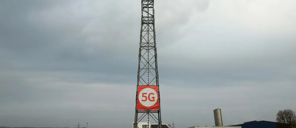 Вышка связи 5g. Вышки 5g излучатели. Вышки 5g излучатели. Антенны сотовой связи 5g. Антенна 5g.