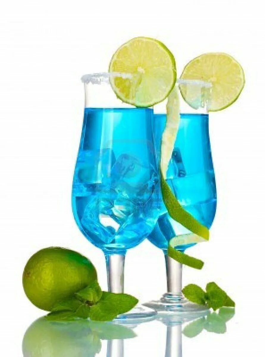 Cocktail цена. Мохито голубая Лагуна. Бокал для коктейля голубая Лагуна. Бокал для голубой лагуны. Голубая Лагуна коктейль.