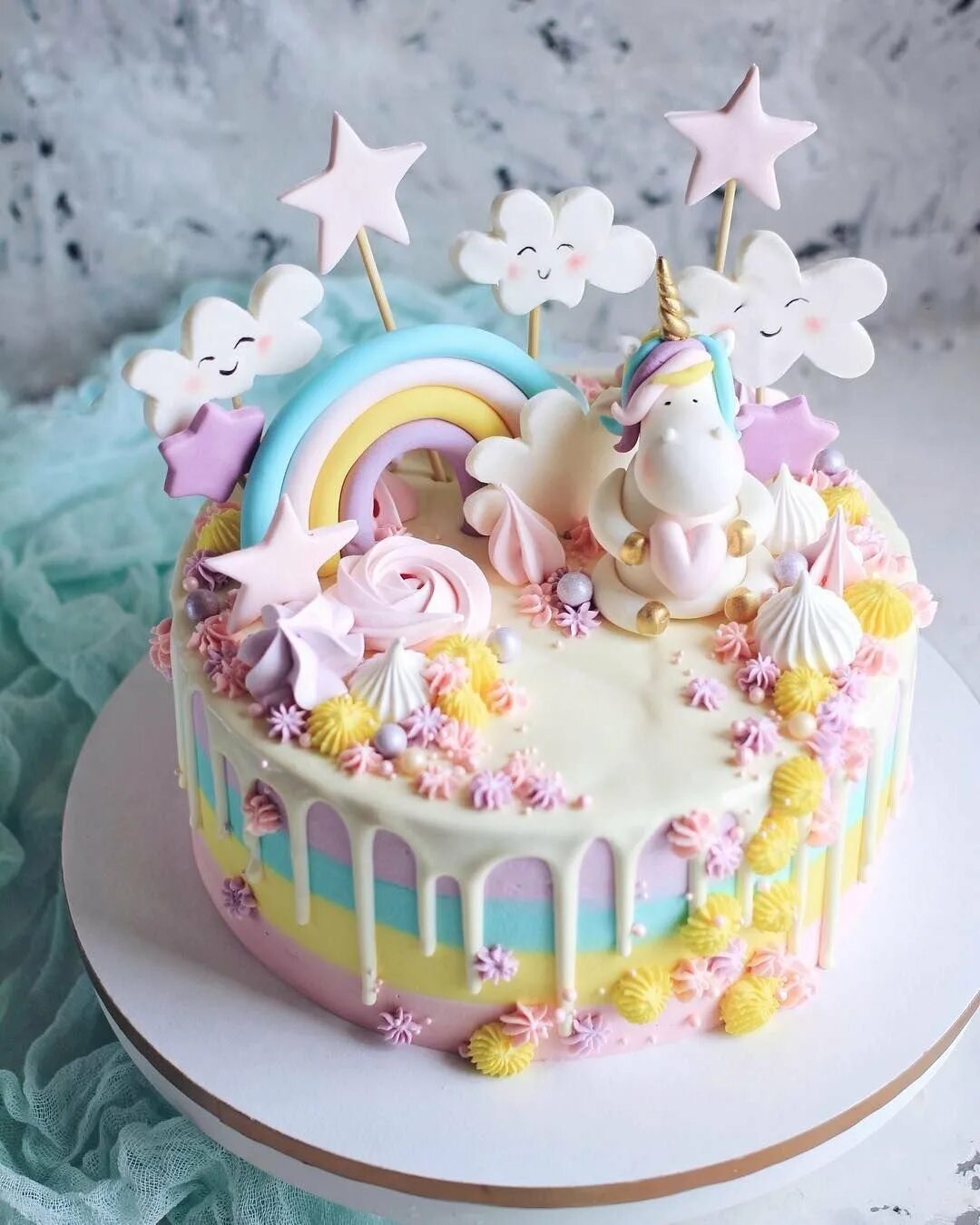 Красивый торт на рождения девочки. Детские торты. Красивый детский торт. Торт детский девочке. Торт на 3 года девочке.
