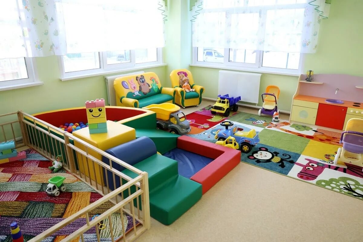 Очередь в детские сады. Очередь в детский садик. Очередь из детей. Детские сад найти очередь. Детский сад морошка салехард.