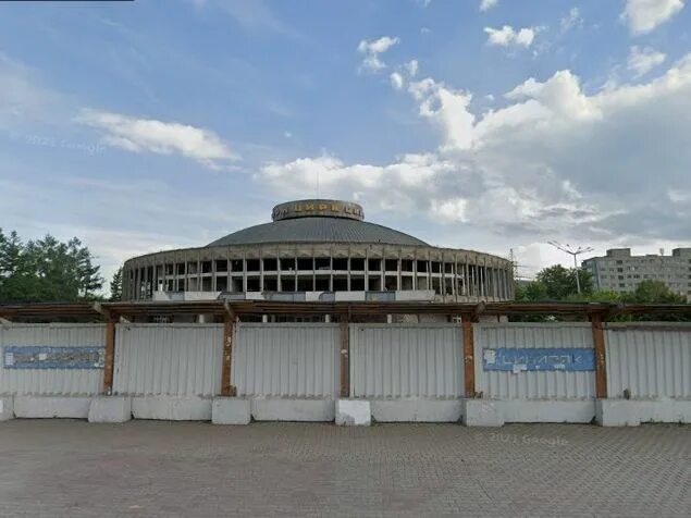 Цирк красноярск. Цирк красноярск 2024 возле июня. Цирк красноярск 2023. Цирк красноярск 2023. Арена цирка красноярск.