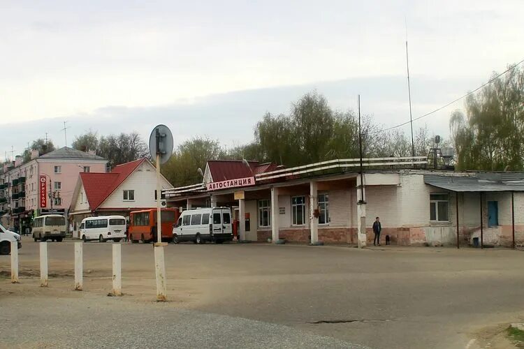 Погода в кстове по часам. Кстовская автостанция. Автовокзал Кстово. ЖД станции Кстово. Вокзал Кстово.