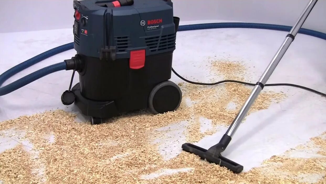 Пылесос для строительной пыли. Bosch gas 35 m afc. строительный пылесос. пылесос для стройки. промышленный строительный пылесос.
