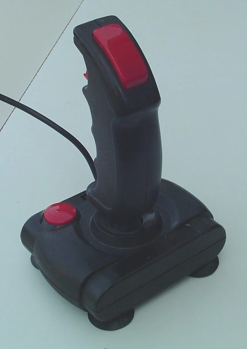 Джойстик vg 125. Atari 65xe джойстик. Компьютерный джойстик traxsys roller joystick ii. Старый джойстик. Джойстик pnx-2119.
