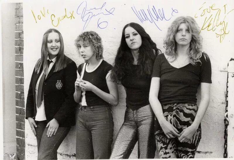 Girlschool рок-группа. Girlschool 1980. Girlschool рок-группа. Группа girlschool. Girlschool рок-группа.