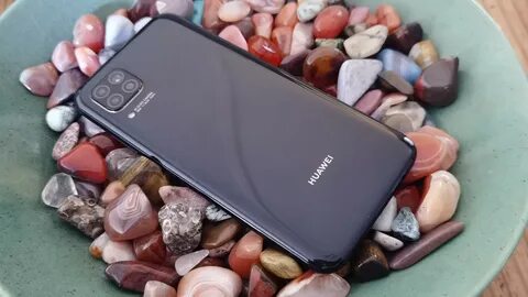 P 40 lite экран