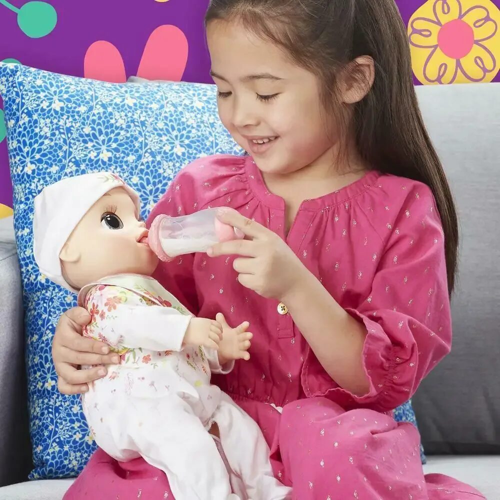 Ляльку для девочек. Кукла Baby Alive любимая Малютка. Hasbro Baby Alive e2352 кукла любимая Малютка. Кукла Беби Элайв Реал. Куклы Беби Элайв моя любимая Малютка.