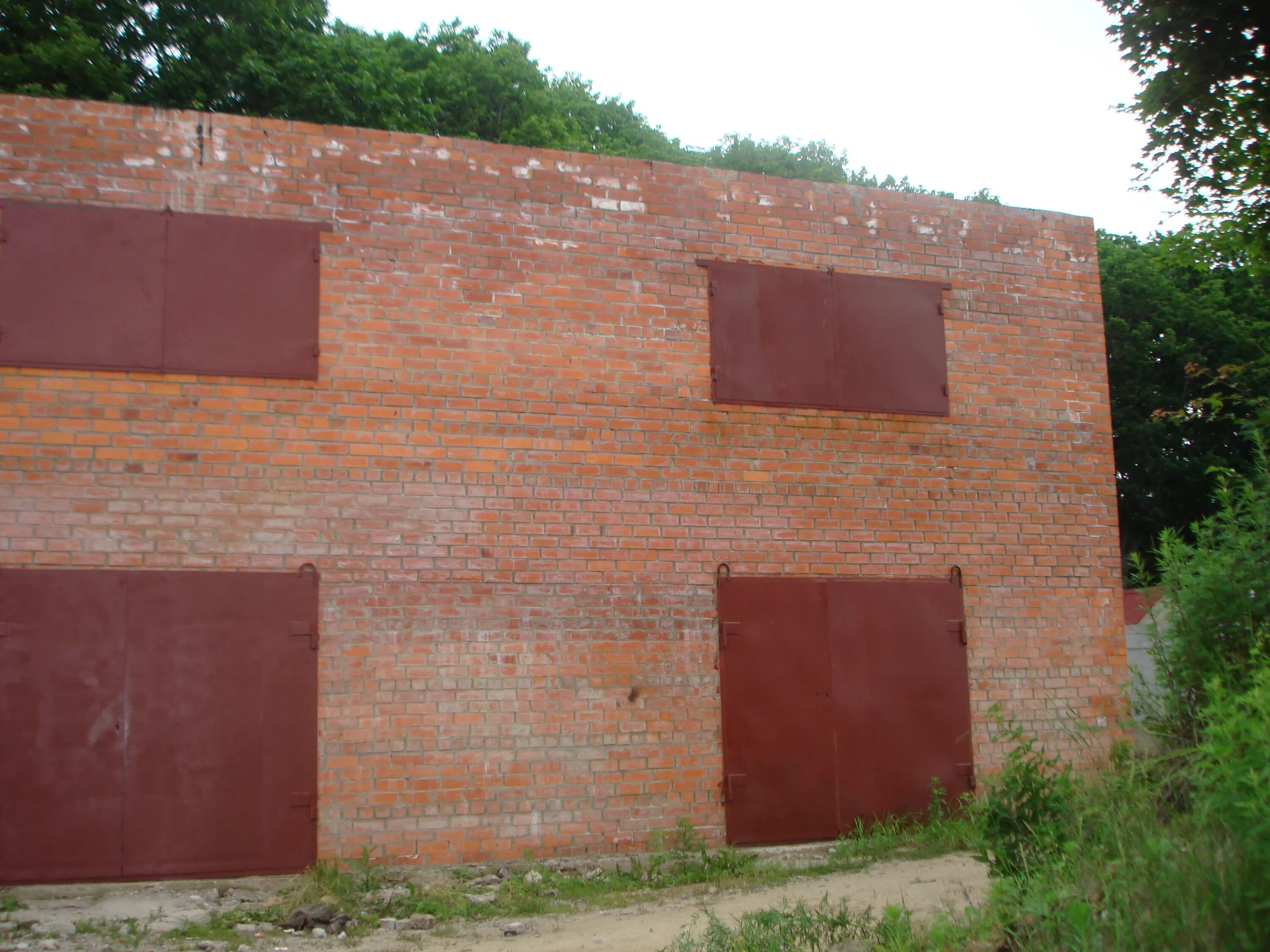 гараж в приморском