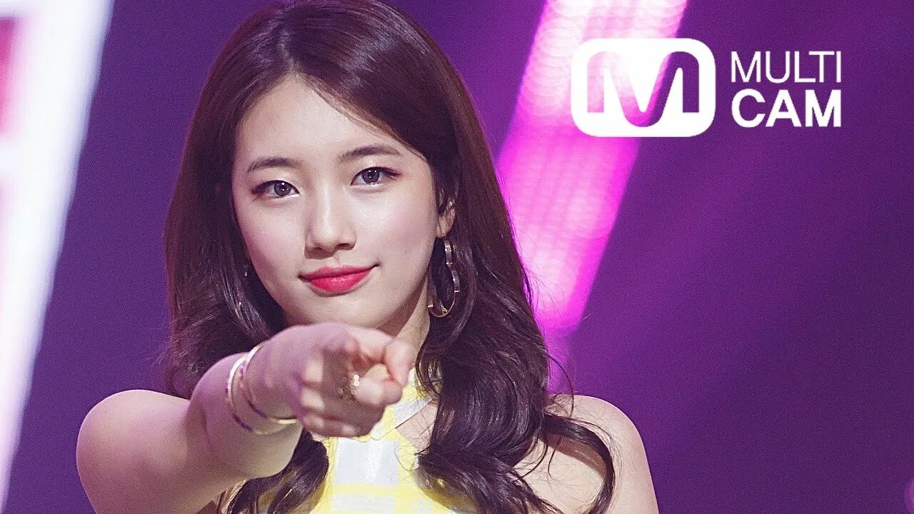 Miss a song. Сюзи miss a. fancam suzy. [fancam] suzy of miss a(미스에이 수지) love song @m countdown rehearsal_150402. miss.